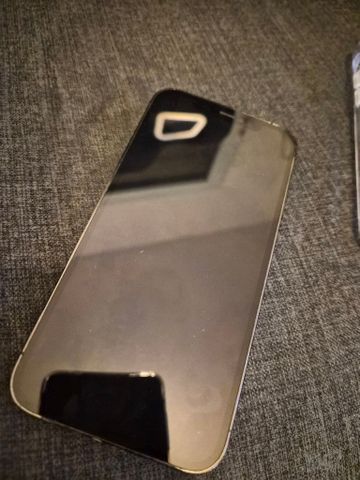 Iphone 12 pro שמור מאוד