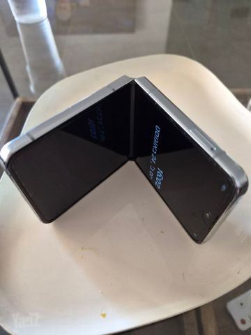 Galaxy Z Flip5