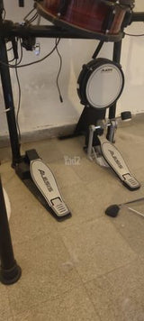 alesis nitro pro עם אחריות