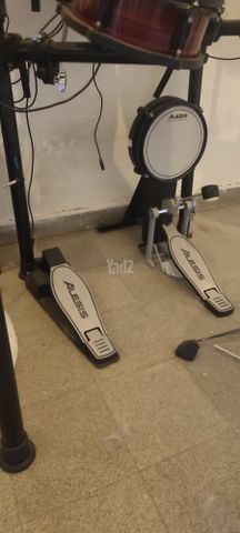 alesis nitro pro עם אחריות