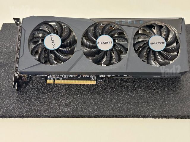 AMD RADEON rx 6600 xt
