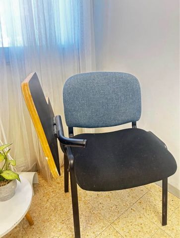18 כסאות סטודנט