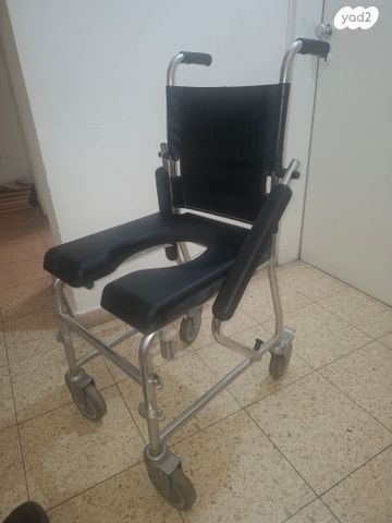 כסא מקלחת