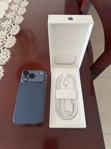 אייפון 17 פרו E-sim 256GB