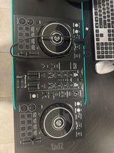 קונטרולר DDJ400