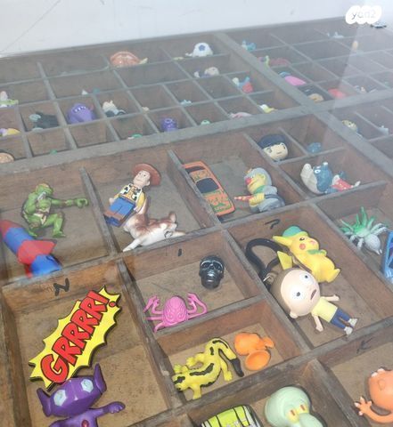 שולחן מגירת דפוס וינטג'