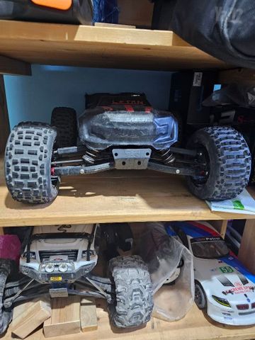 Arrma kraton v5