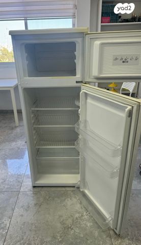 מקרר Lavalux