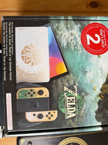Nintendo Switch Zelda Ed. OLED