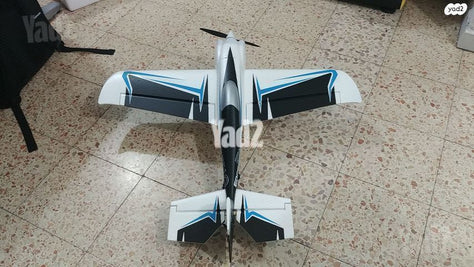 טיסן 4 ערוצים חשמלי ארובטי
