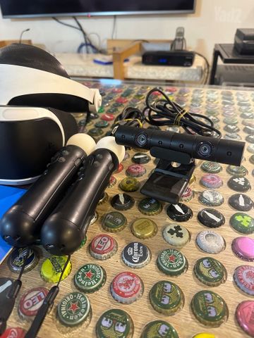 Playstation VR 1 + שני שלטים