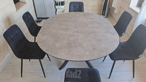 שולחן אוכל