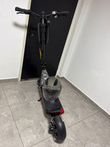 קורקינט קרבון