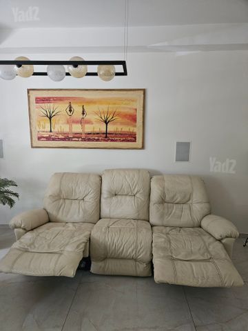 ספת עור 3 מושבים