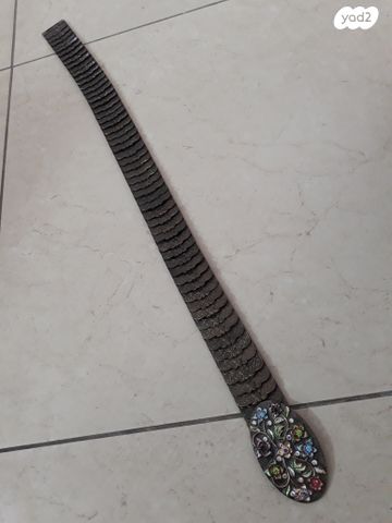 belt.  Italy