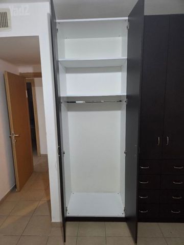 ארון בגדים