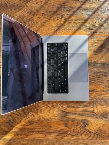 MacBook Pro 16” M1 Max