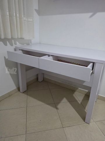 שולחן משרדי