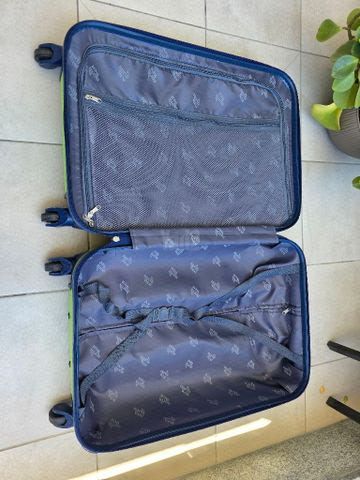 מזוודה  24"