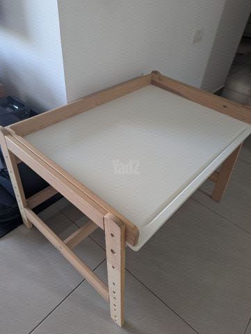 שולחן כתיבה לילדים