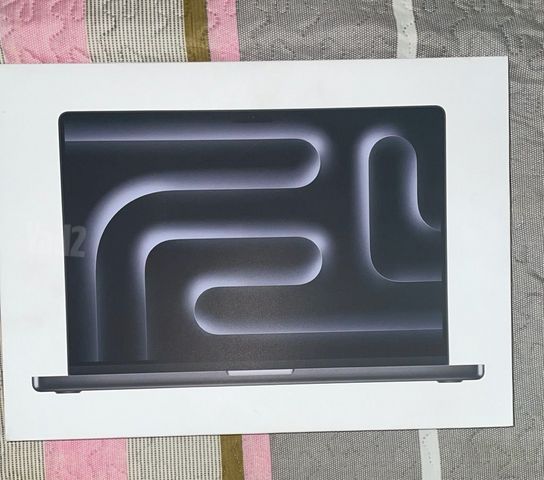 MacBook Pro 16" M5 Pro
