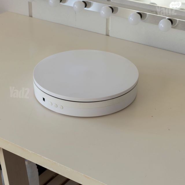 שולחן מסתובב 360