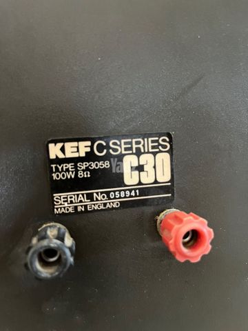 זוג רמקולים KEF