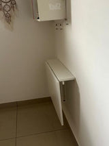 כוורת ושולחן