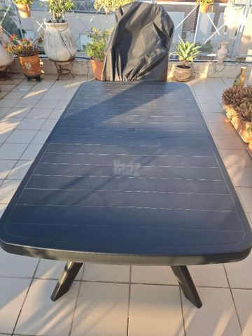 שולחן כתר 182