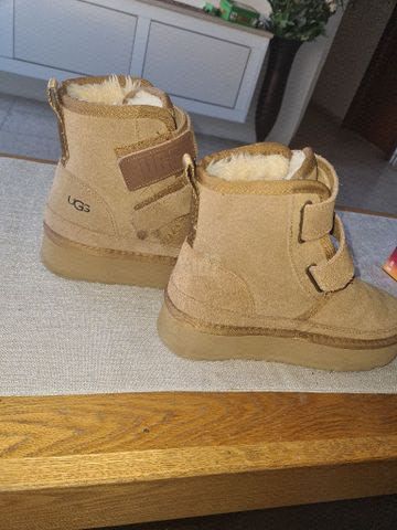 נעלי ugg