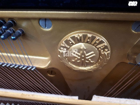 פסנתר  YAMAHA