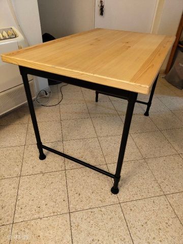 שולחן של Ikea