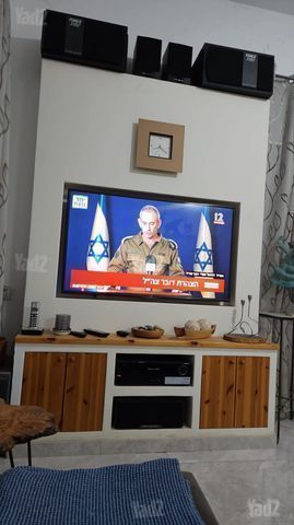 קיר טלויזיה