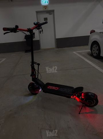 קורקינט חשמלי zero 10x