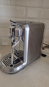 מכונת קפה Nespresso Creatista
