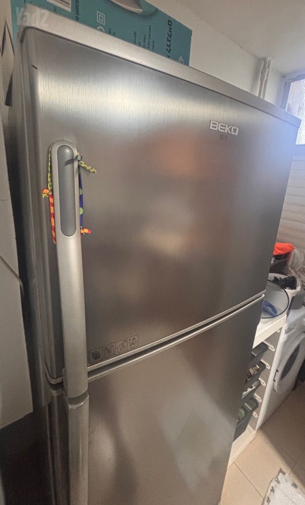 מקרר מחברת “beko”