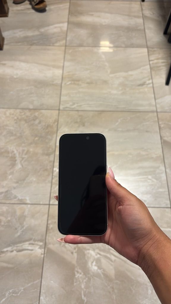 iPhone 16 256GB למכירה