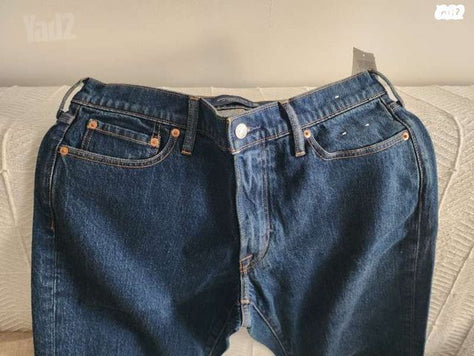 ג'ינס   Abercrombie Fitch