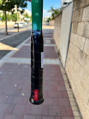 מחבט wilson blade team 101 v10