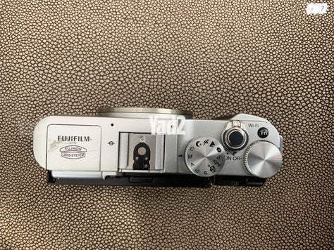 Fuji XA2