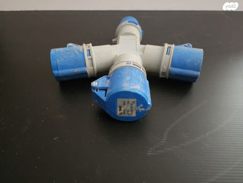 מפצל שקע סיקון 3×16a
