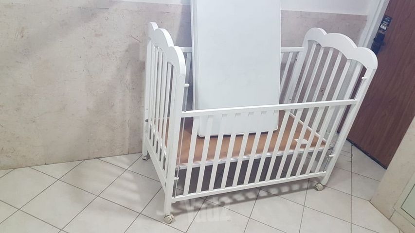 מיטת תינוק
