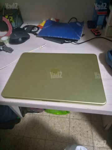 למכירה MacBook Neo