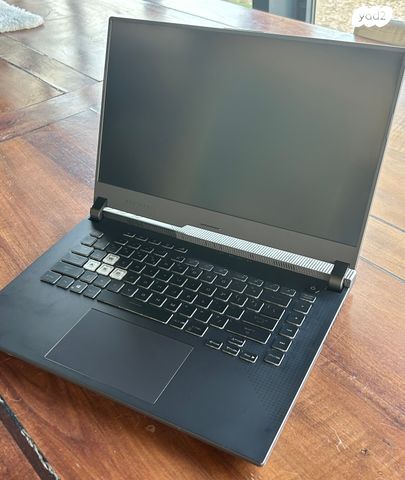 ASUS ROG Strix G513IC-HN075T