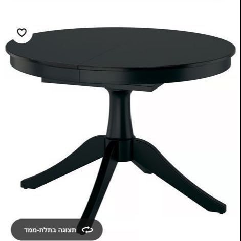 שולחן וכיסאות שחור