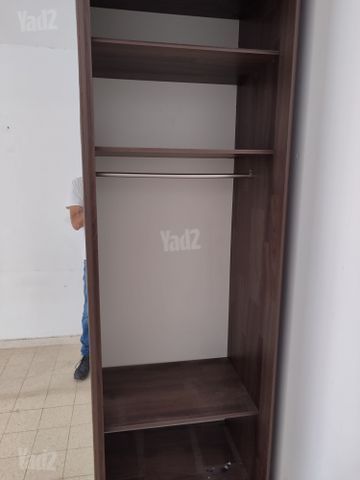 ארון בגדים
