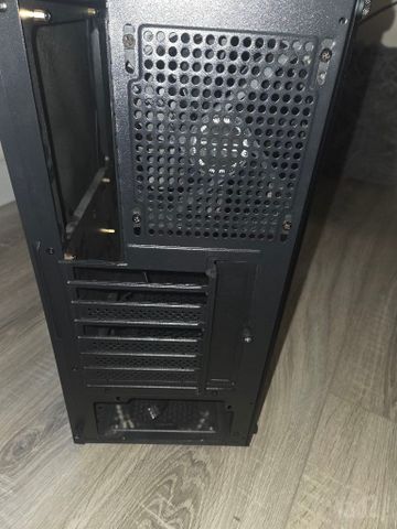 מארז מחשב mid tower