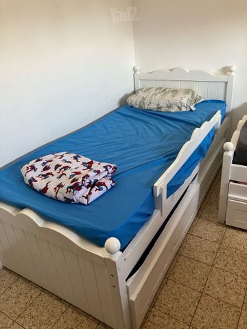 מיטת נוער