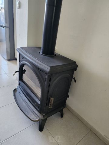 קמין עצים GODIN