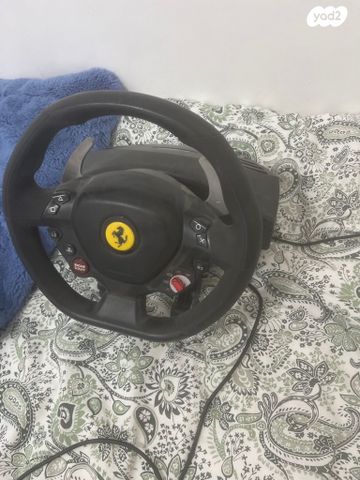 ThrustMasterT80 Ferrari488 PS4